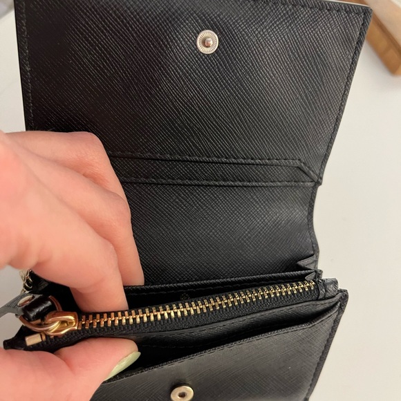 KATE SPADE wallet - Picture 3 of 4